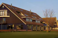Hotel Sportsbar & Brasserie Dorhout Mees Hotels in 