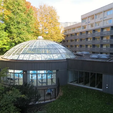 Toronto Don Valley Hotel Отели рядом с достопримечательностью «Научный центр Онтарио»