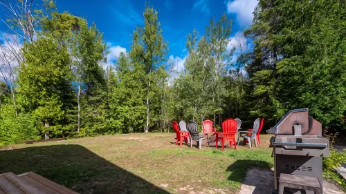 Wind Swept PinesNewly renovated, close to water 3 bedroom cottage - Boutique