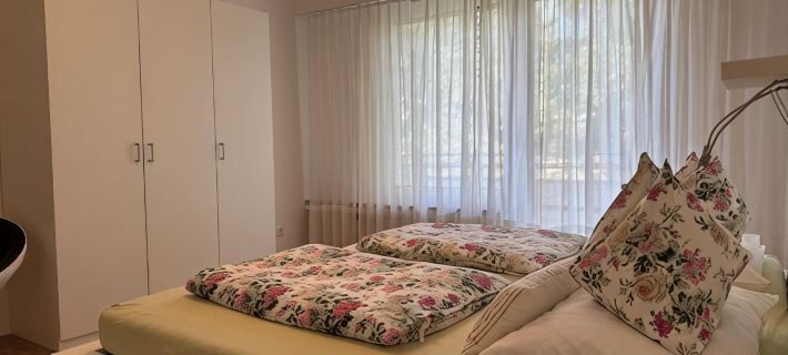 stylish, sunny, and quiet penthouse with a dream view - relax and enjoy Hotels in Merano
