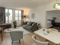Chantilly Cocoon Retreat Hotels in Chantilly