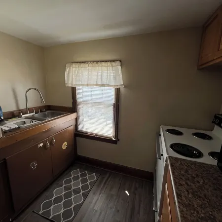 The VilleTop - Charming 1-bedroom apartment in wonderful Steubenville, OH