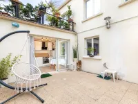 Town house near Paris Hotels in Arcueil