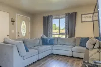 Spacious 4-bedroom house in charming Yakima with AC, WiFi