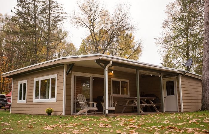 Lakefront Family Cabin with Pontoon Rental Available