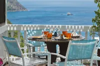Bliss at Cap-- fabulous views! - maisons de vacances