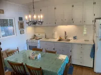 Whale Of A View, Campobello Island LOCATED ON OCEAN,  3 BR: FABULOUS VIEWS - Wifi