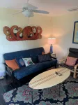 Surfer's Sunrise Suite - Holiday Apartments