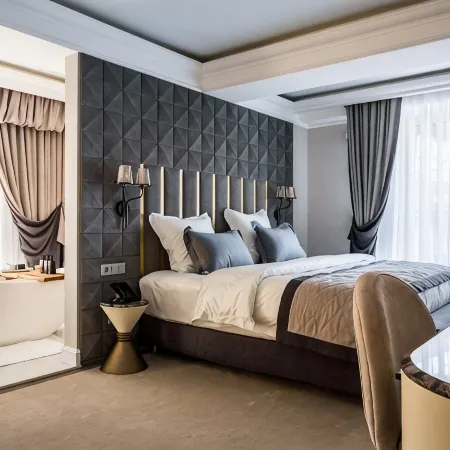 History Boutique Hotel & SPA (Хистори)