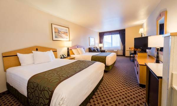 Crystal Inn Hotel & Suites - Great Falls