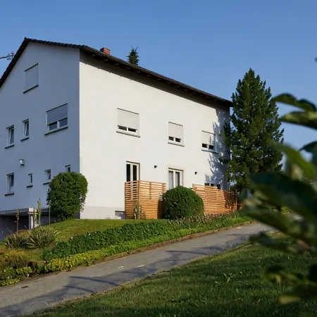 Ferienwohnung Traumhafte Lage zw. Obstplantagen