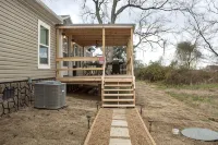 Spacious lake house with 3 bay car port with lights for bass boats! on Lake Fork - 3-Star