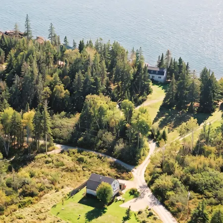 Aldernest Den - Mount Desert Island/Acadia -walk across the lawn down to shore