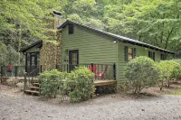 “Serenity Wow Cabin on the Creek Close to Town