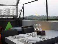 Hotel Mila Noa