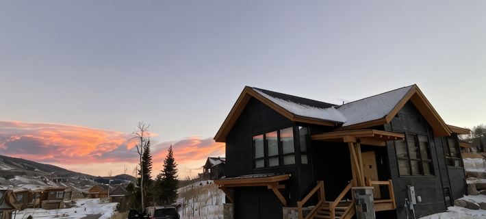 Luxury 4 BR House-sleeps 11+ with 3 king beds Hotels in Silverthorne