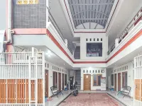 RedDoorz Syariah Near Citimall Sukabumi Hotels in Cikole