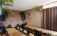 斯里達度假村蘭納和咖啡廳 - 早餐