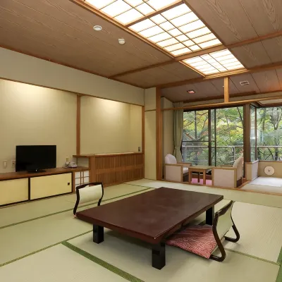 湯西川日式旅館 平家之鄉附近的飯店