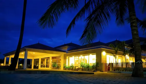 D Wayfarer Inn Resort - Pools