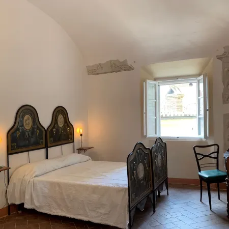 Casa Cerboneschi B&B in a Medieval Village with Panoramic Tuscan Hills