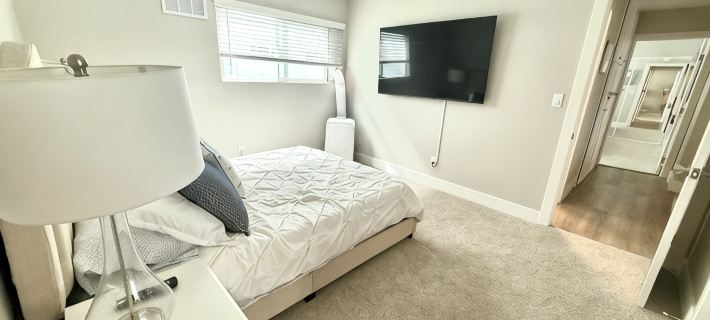 Charming 2-bedroom condo in pleasant Torrance with Pool トーランスのホテル