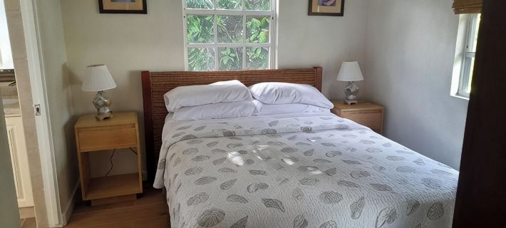 Affordable Luxury Two Bedroom Two Bathroom Apartment With Private Pool Hotels in Holetown