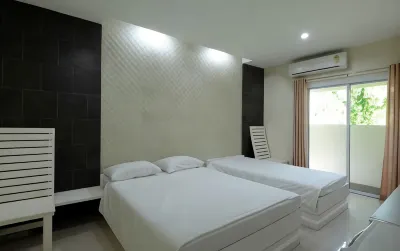 Jatuporn Mansion Ubon Hotels near Robinson Ubon Ratchathani
