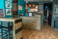 Montana Hostel - خدمة نقل من وإلى المطار
