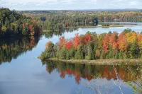 Feel of an "Up North" cottage with the convenience of in-town East Tawas - 2-Star