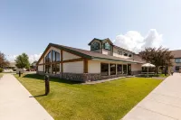 MountainView Lodge and Suites
