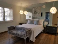 Beautiful and Cozy!!! Palm Valley Country Club Golf Course Home. Sleeps 6. - 4-Star