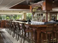 DoubleTree by Hilton Hotel Columbia - bar