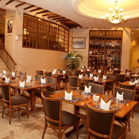 Plaza Paitilla Inn