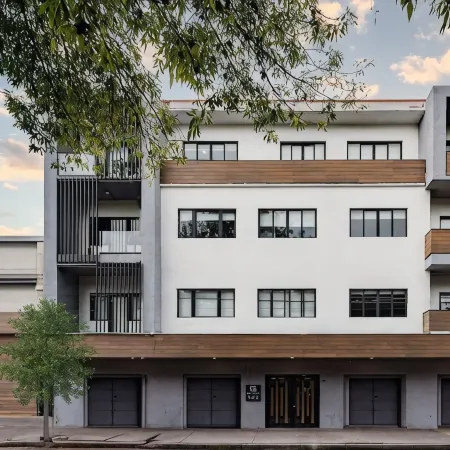 Mariano Escobedo Apartments by VH Отели рядом с достопримечательностью «Мусео Сумайя»