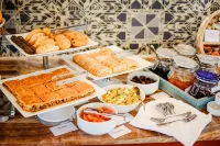 New Tiflis Hotel - breakfast