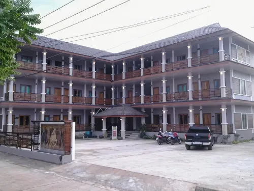 M Grand Hotel