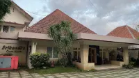 Srikandi Guest House - Pensionat