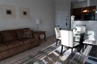 705 S Luxury 1Bedroom pool and Universal view - Condos