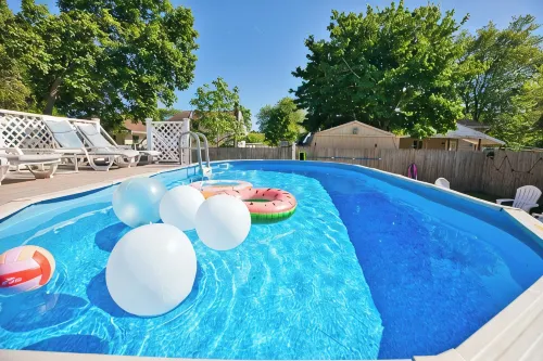 Cape May 4 Bed Pool Oasis,Dog Friendly, Sleeps 10, Outdoor shower + Firepit + EV - Pools