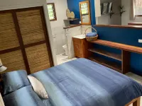 Vanuatu Beachfront Apartments Hotels in Efate