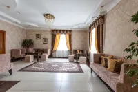 Kurazh Hotel - 3つ星