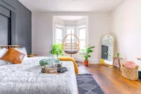 Top Rated - PRIME Location - Free Parking - CLEAN