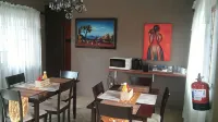 Asante Sana Guesthouse - Parkering
