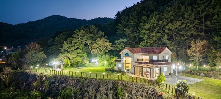 Namhae Camp Village Hotels in Namhae