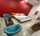 Radiant Hotel And Banquet - 3 stelle