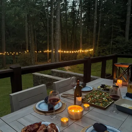BEAR'S DEN  - Spacious mountain home on river game room & fire pit in Burlingame
