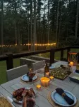 BEAR'S DEN  - Spacious mountain home on river game room & fire pit in Burlingame - ジャグジー