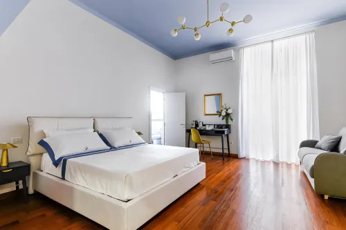 Tarsia 42 Suites Napoli