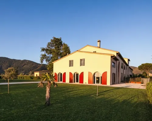Cascina Canova B&B Hotels in San Giuliano Terme